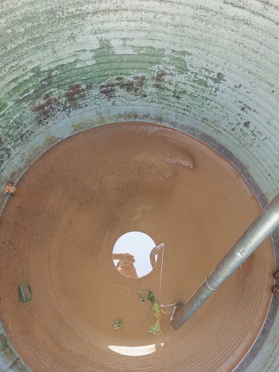 Water Tank Cleaning - Before